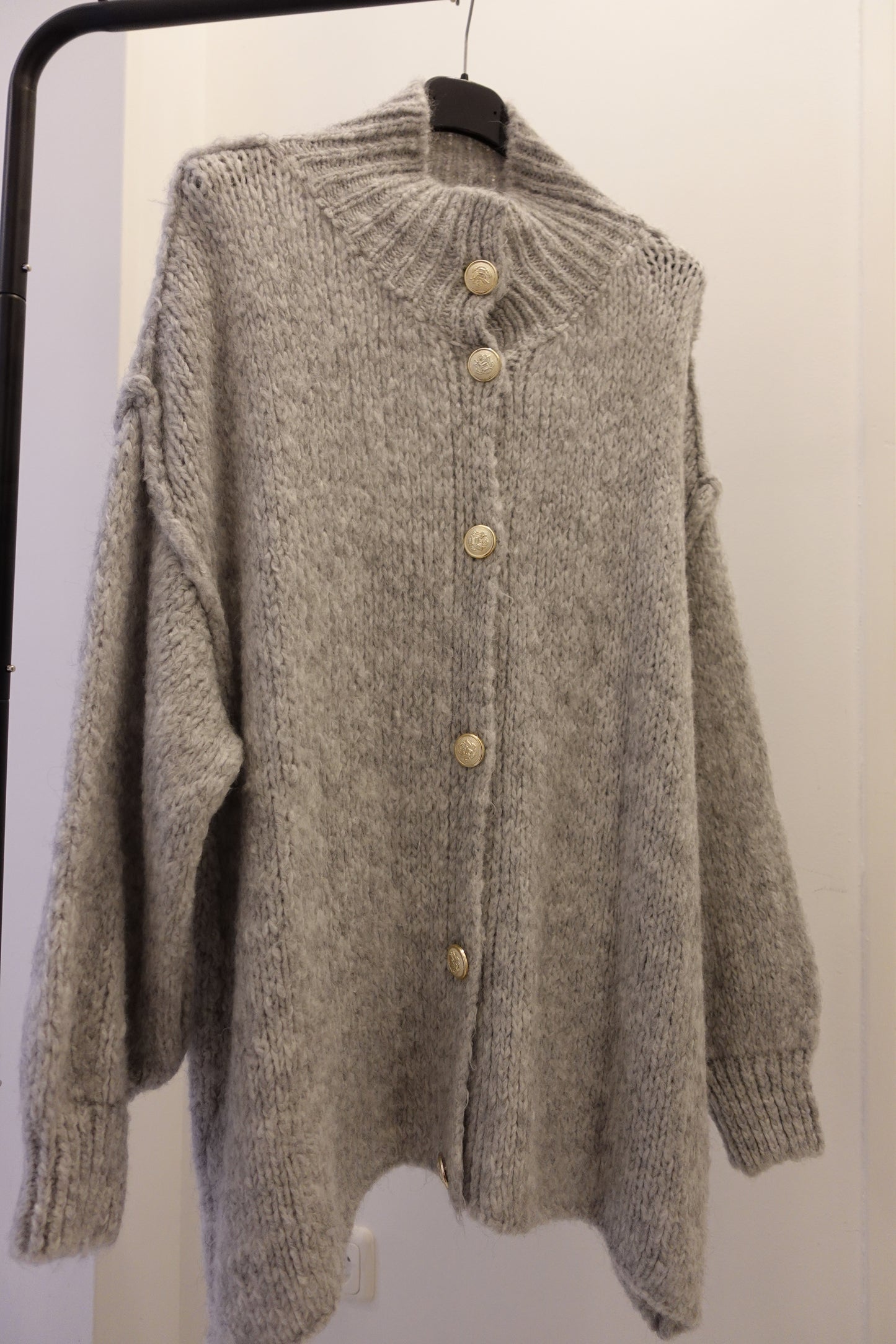 Cardigan Liona in Grau